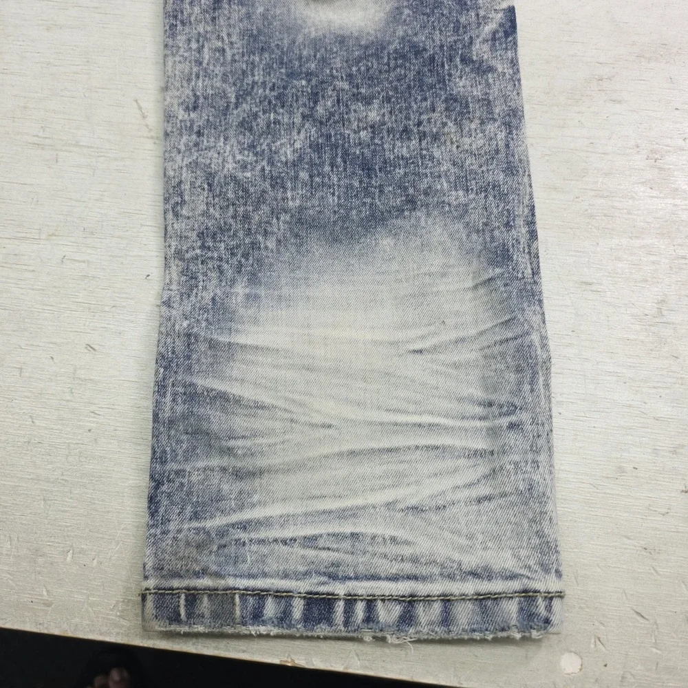 Makobi Biker Jeans Men's Size 36x32 Acid Wash Distressed Paint Splatter Moto
